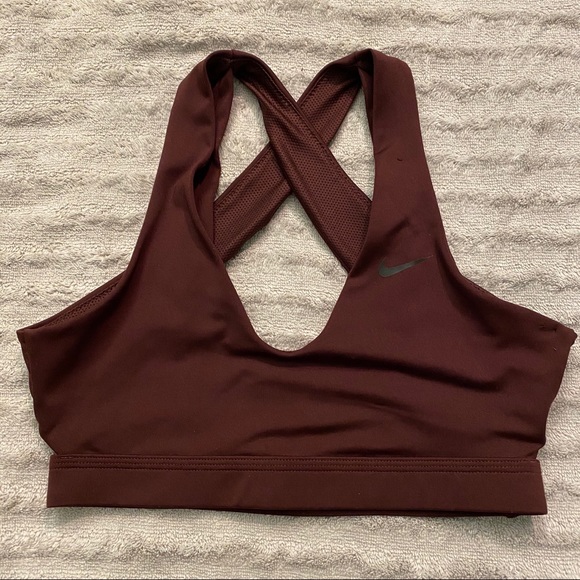 NIKE SPORTSBRA (NWOT) - Picture 1 of 4